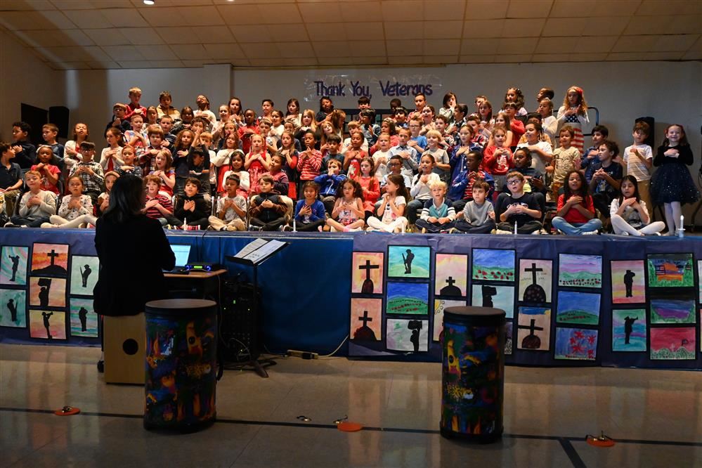  Second Grade Veterans Day Show